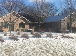 3541 Long Furrow Rd, Franksville, WI 53126