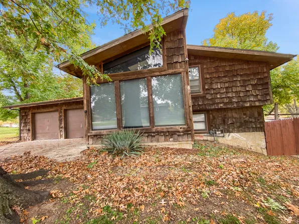 4605 S Crysler Ave, Independence, MO 64055