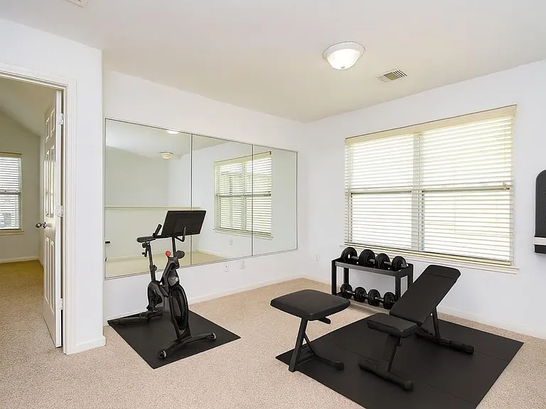 2202 Naomi St #3 — Photo 24