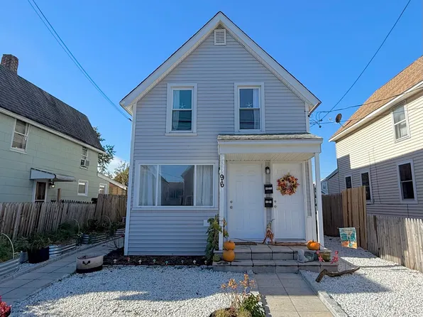 96 Naugatuck Ave #1A, Milford, CT 06460