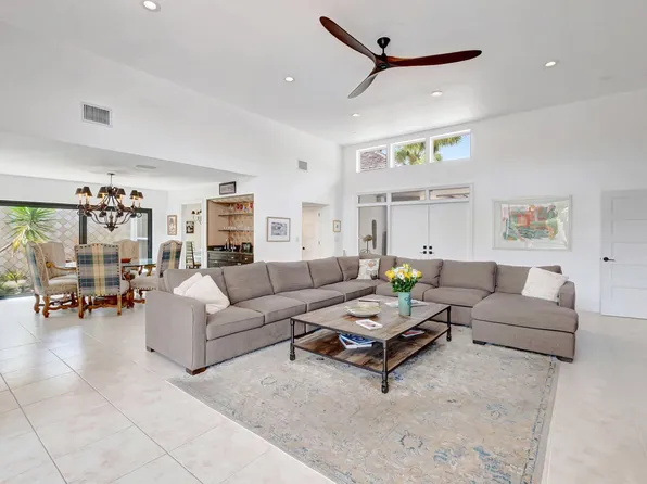 20566 Linksview Circle, Boca Raton, FL 33434