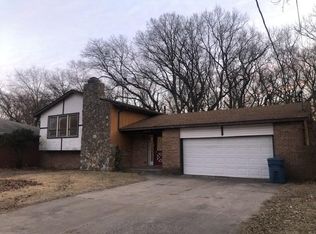 7625 Forest Ave, Gary, IN 46403