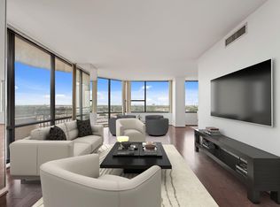 15 Greenway Plz UNIT 10G, Houston, TX 77046