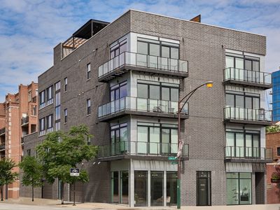 440 N Halsted St #3A, Chicago, IL, 60642