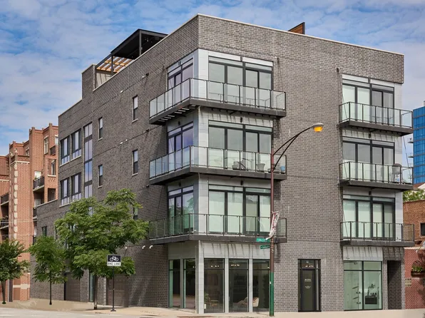 440 N Halsted St #3A, Chicago, IL 60642