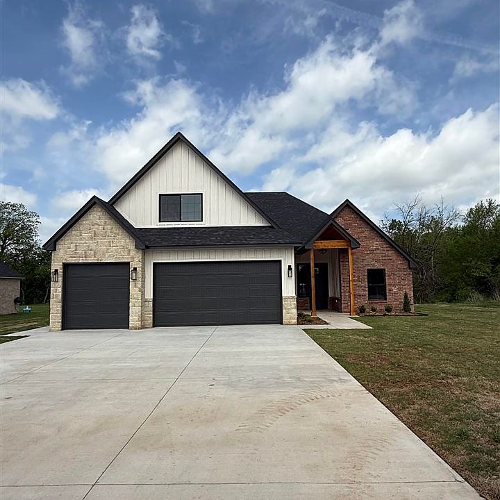 1st image of 4816 N Rogers Dr