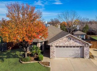 3204 Kayla Ct, Hurst, TX 76053