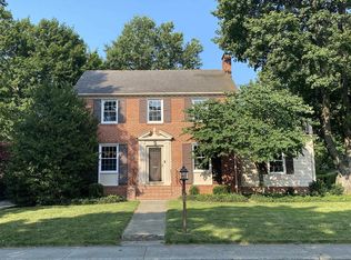 805 Preston Ave, Blacksburg, VA 24060