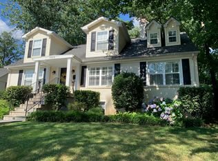 9303 Adelaide Dr, Bethesda, MD 20817