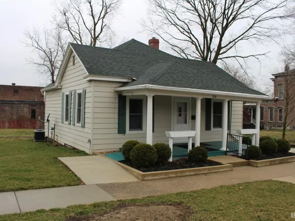 204 S Brady St, Attica, IN 47918