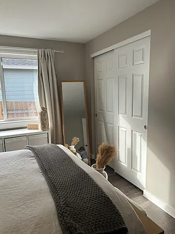 3 bed, 1089 sqft, $2,300 — Photo 3