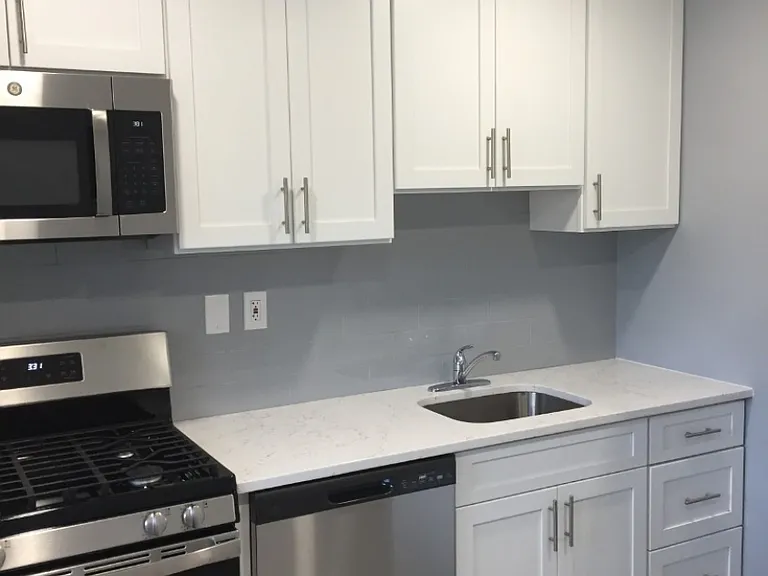 10 Stanford Dr #3A — Photo 5