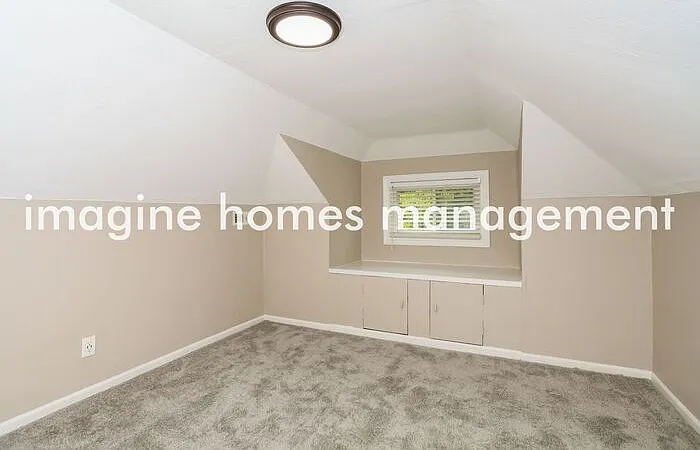 2732 Cox Ln — Photo 12
