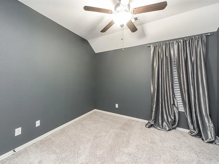 17919 Banbury Green Ln — Photo 22
