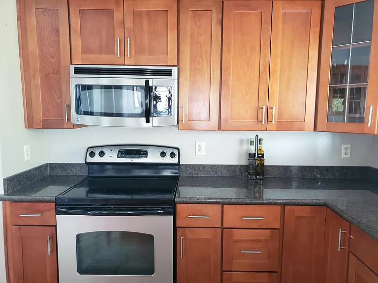 245 E Entiat Dr — Photo 7