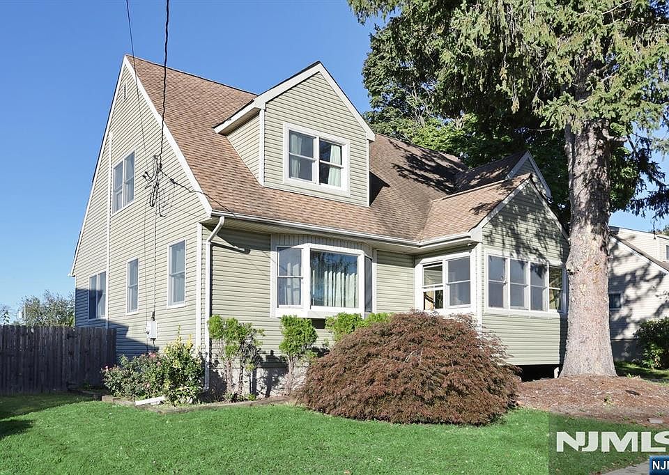 1st image of 12-58 4th Street
