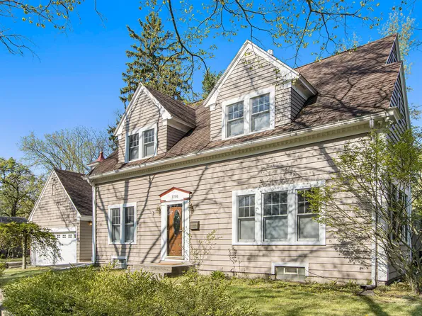 2706 University Ave, Kalamazoo, MI 49008