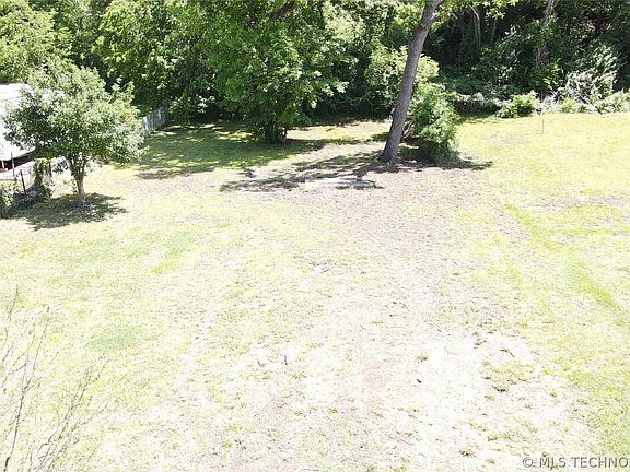 2nd image of 4315 S Waco Ave