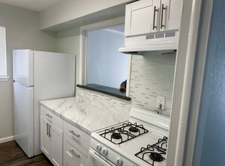 1230 Cavender Dr #101, Hurst, TX 76053