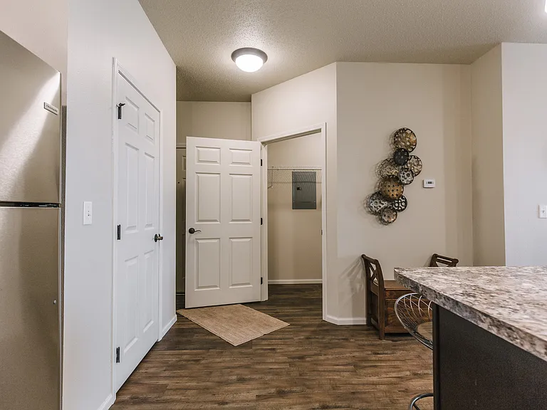 Lakewood Crossing Apartments — Photo 65