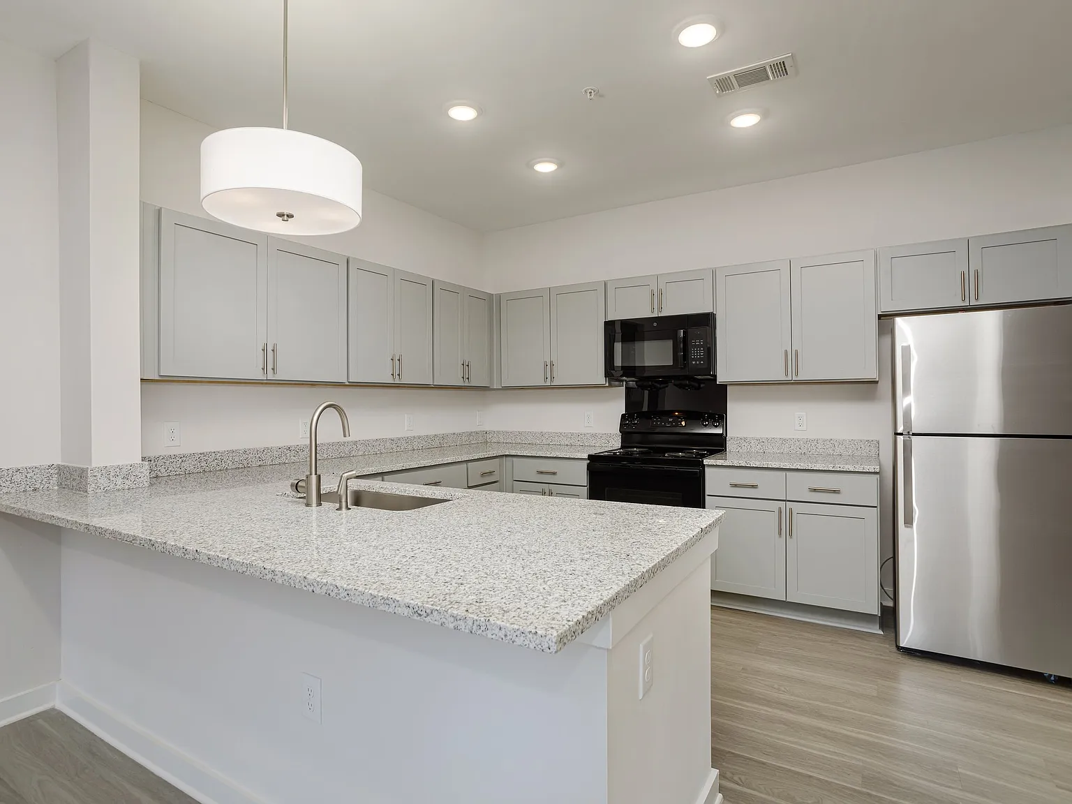 Franklin Flats — Photo 4