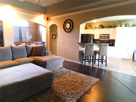 4th image of 4203 SW Fieldstone Blvd