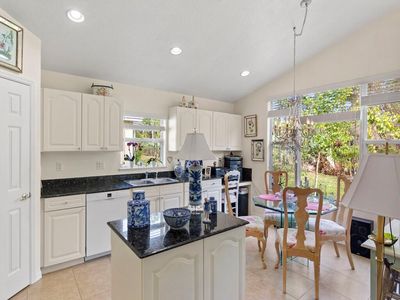 1560 16th Court SW, Vero Beach, FL, 32962