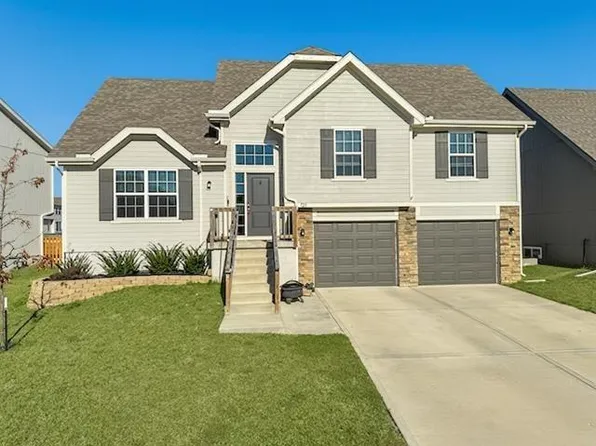 725 Connor St, Belton, MO 64012