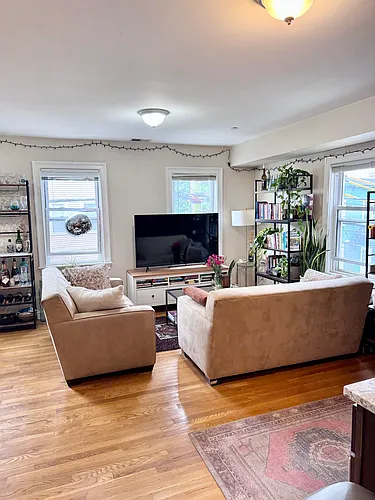 169 Thorndike St #2 Photo 1