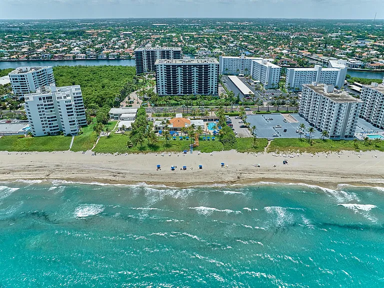 3420 S Ocean Blvd — Photo 12