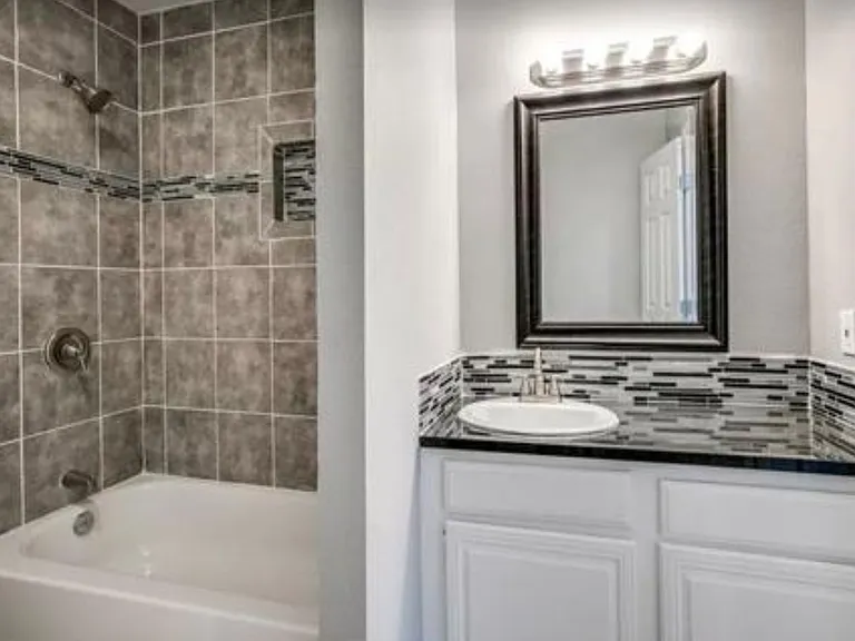 8601 Park Ln #524 — Photo 7