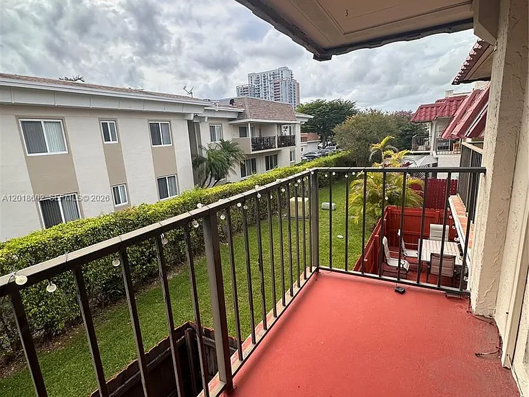 6713 N Kendall Dr #611 — Photo 17