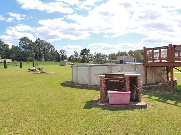 5th image of 30 Liberty Ln