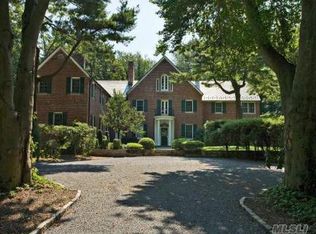 Muttontown Rd, Syosset, NY 11791