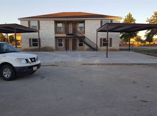 92 Sandstone Dr #B, Jarrell, TX 76537