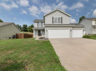 77 Cuivre River Dr, Troy, MO 63379