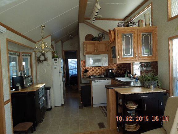 2nd image of 153 Mississippi River Blvd
