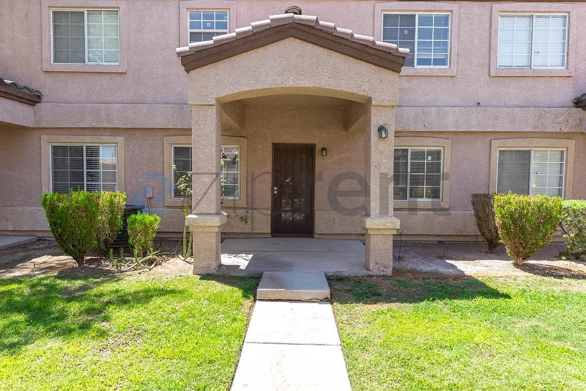 3 bed, 2.5 bath, 1173 sqft, $1,890 — Photo 1