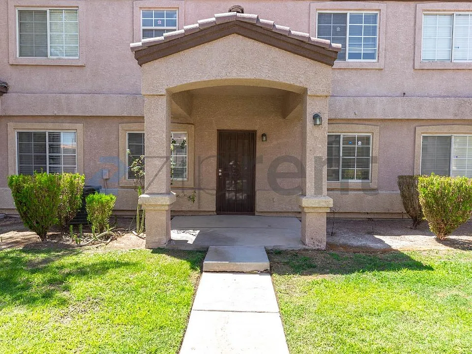 2500 Sierra Bello Ave #120