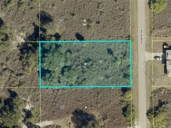 1419 Monroe Ave, Lehigh Acres, FL 33972