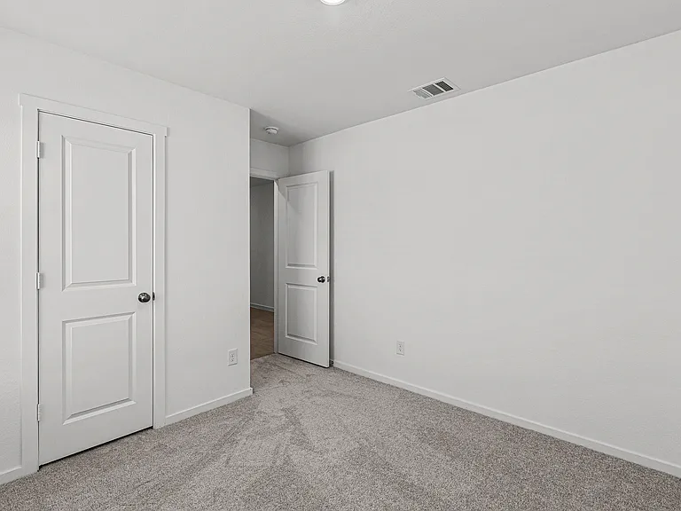 2209 Marshall Dr — Photo 15