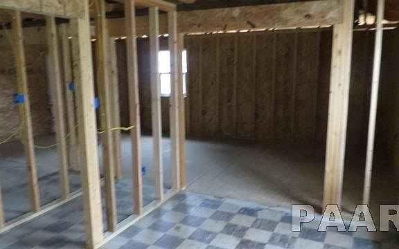 4th image of 2049 N Norwood Blvd