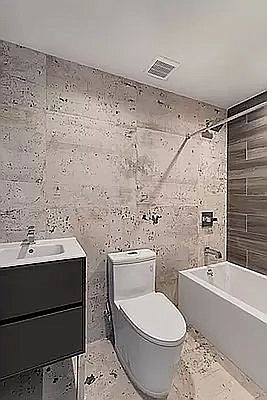 5th image of 801 Franklin Ave #6B