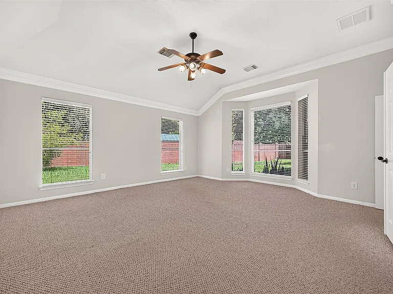 6323 Echo Lakes Ln — Photo 20