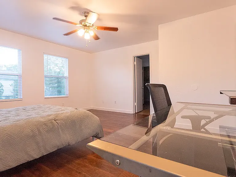 2201 N Shields Dr — Photo 8