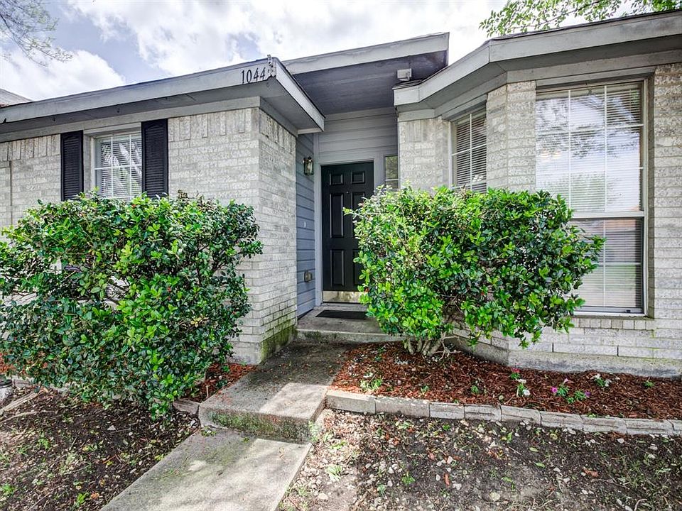 1st image of 1044 Glencrest Dr