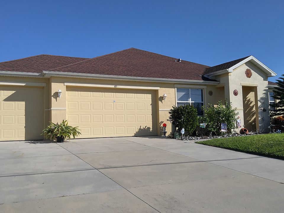 1st image of 613 NW 18th Pl