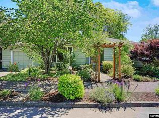 135 NW 33rd St, Corvallis, OR 97330