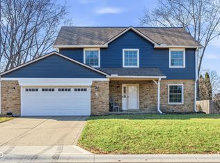 303 Redbay Dr, Noblesville, IN 46062