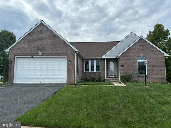 1 Bayview Ct, Baltimore, MD 21221